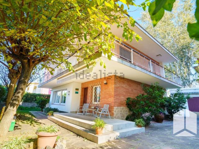 Chalet, Castelldefels