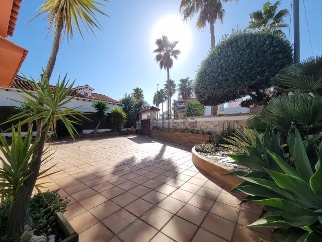 Chalet, Castelldefels