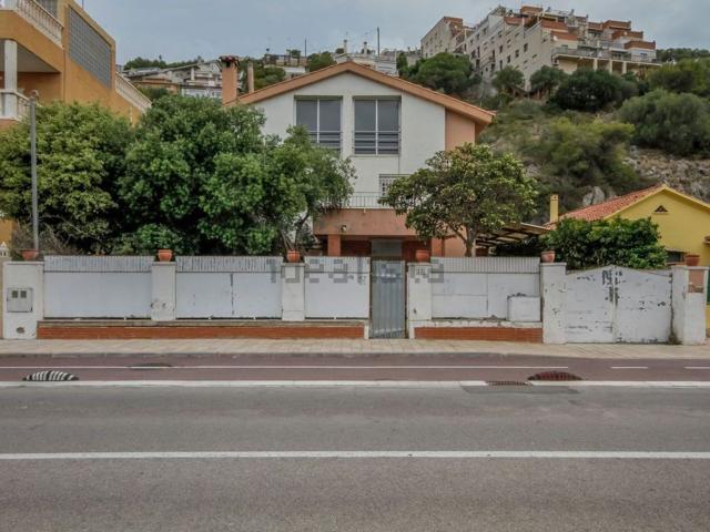 Chalet, Castelldefels