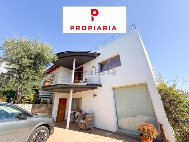 Chalet, Castelldefels