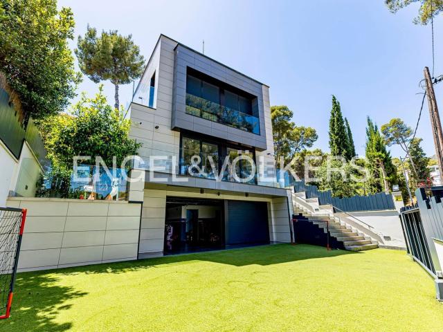 Chalet, Castelldefels