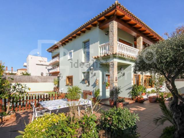 Chalet, Castelldefels