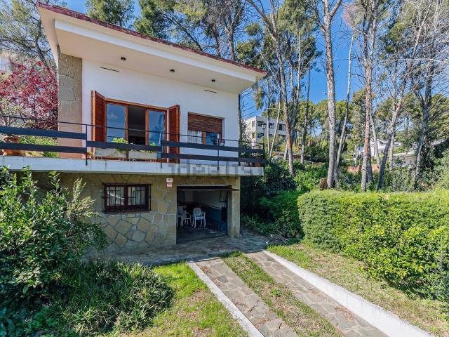 Chalet, Castelldefels