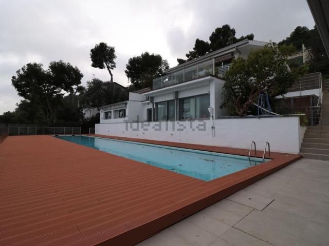 Chalet, Castelldefels