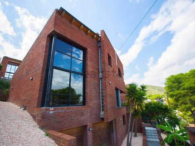 Chalet, Castelldefels