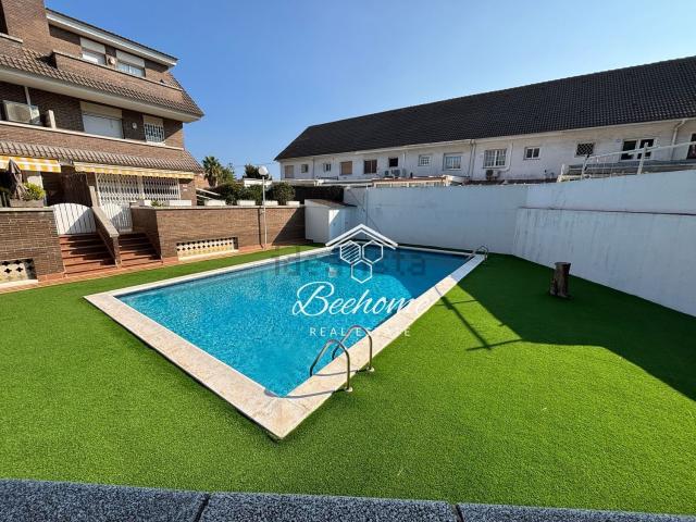 Chalet, Castelldefels