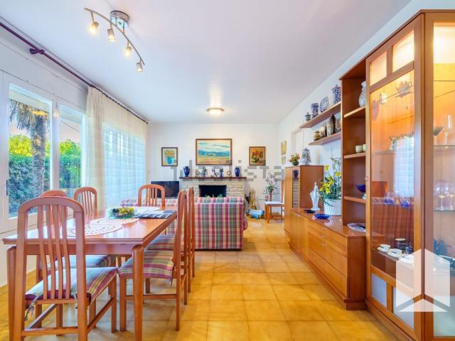 Chalet, Castelldefels