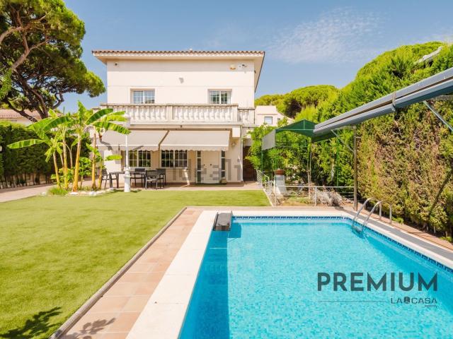 Chalet, Castelldefels