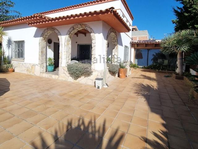 Chalet, Castelldefels