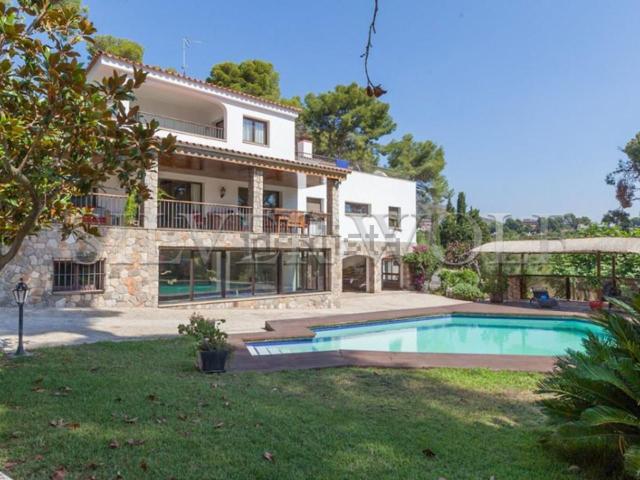 Chalet, Castelldefels