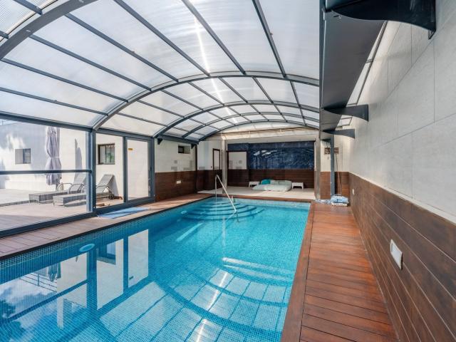 Chalet, Castelldefels