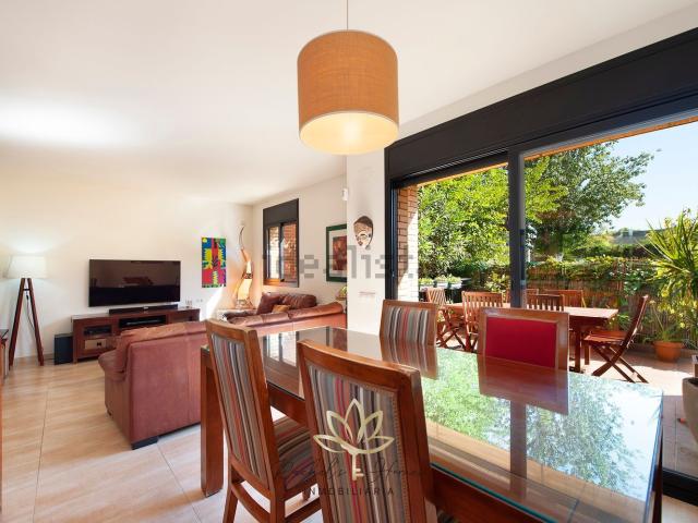 Chalet, Castelldefels