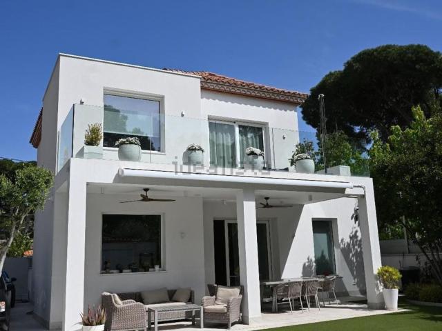 Chalet, Castelldefels