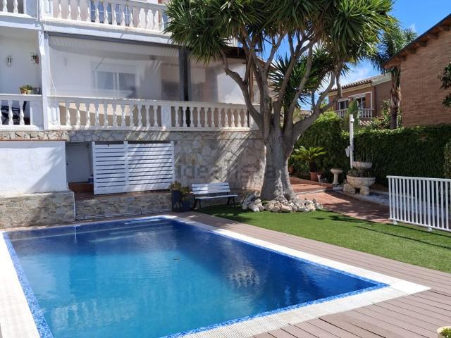 Chalet, Castelldefels