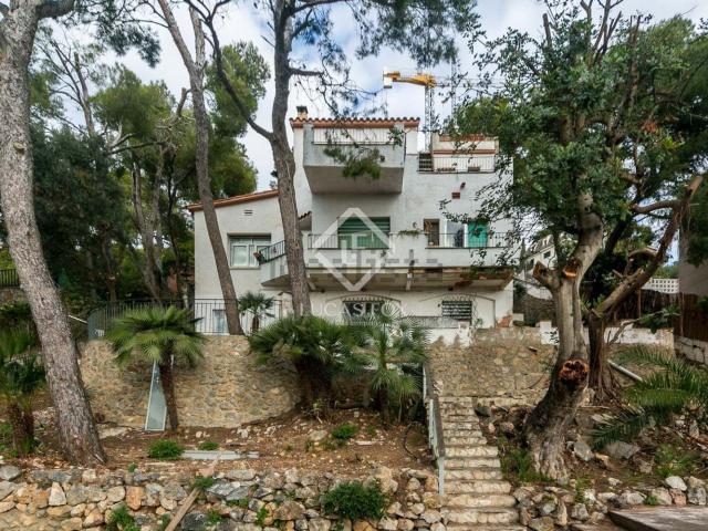Chalet, Castelldefels