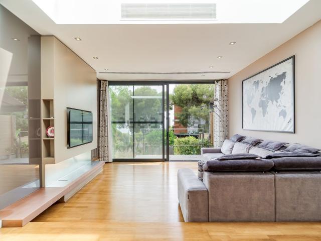 Chalet, Castelldefels