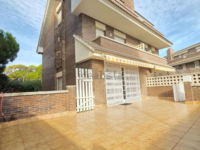 Chalet, Castelldefels