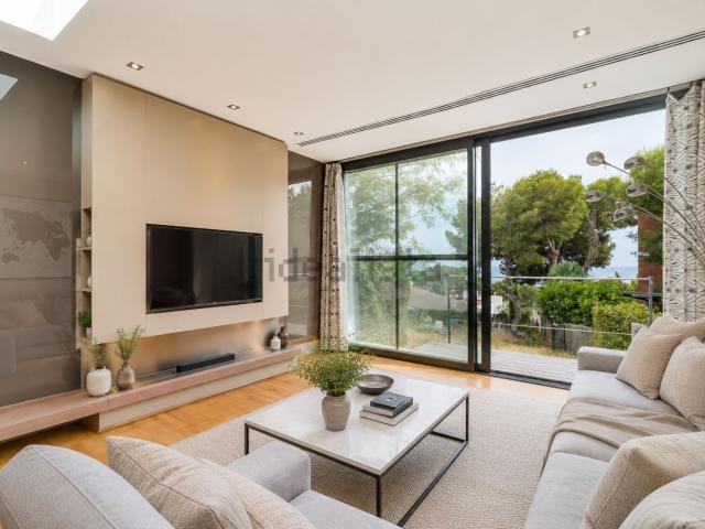 Chalet, Castelldefels