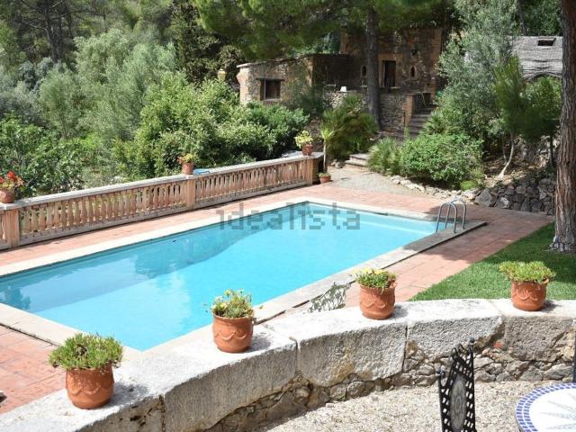 Chalet, Castelldefels