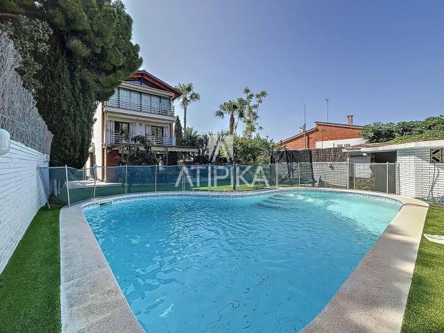 Chalet, Castelldefels