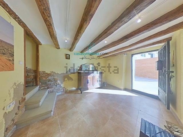 Chalet, Castellet i la Gornal