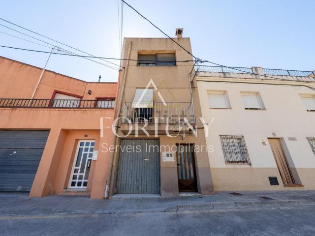 Chalet, Castellvell del Camp
