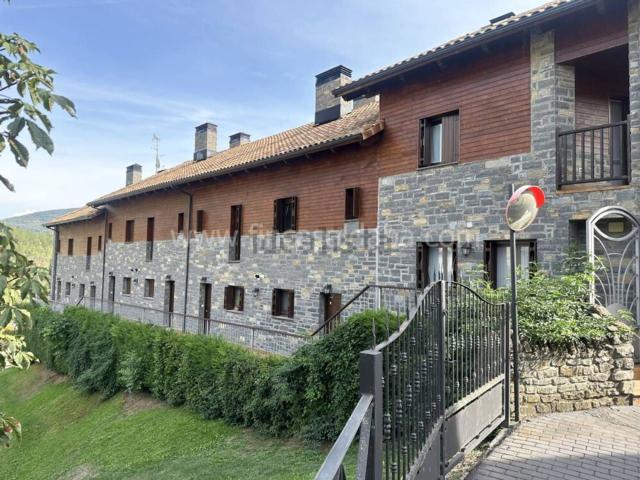 Chalet, Castiello de Jaca