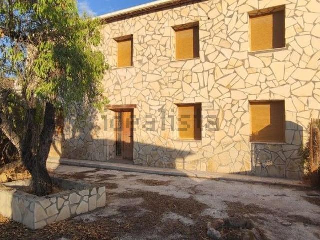 Chalet, Castilléjar