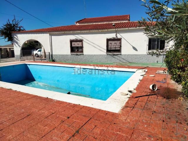 Chalet, Cementerio El Aljub, Elche / Elx