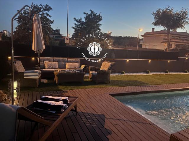 Chalet, Centro, Mont Roig del Camp