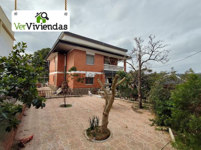 Chalet, Cerdanyola del Vallès