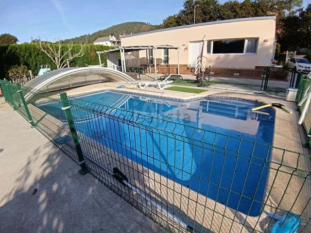 Chalet, Cerdedo Cotobade