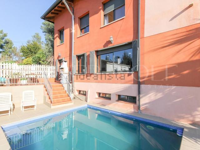 Chalet, Cervelló