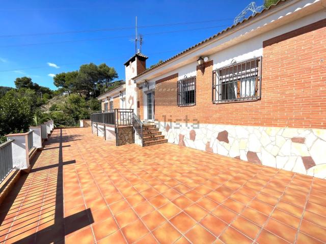 Chalet, Cervelló