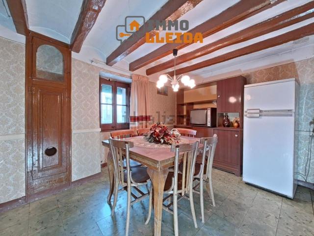 Chalet, Cervera