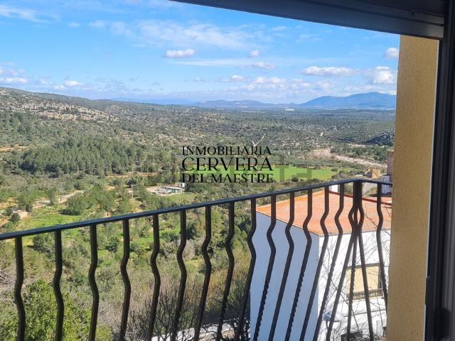 Chalet, Cervera del Maestre