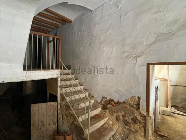 Chalet, Chert