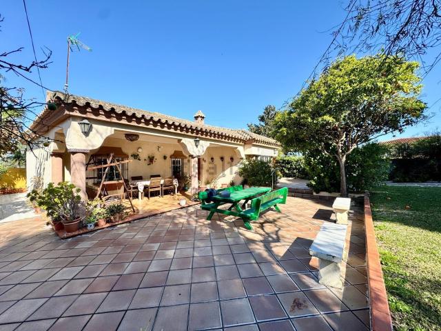 Chalet, Chiclana de la Frontera