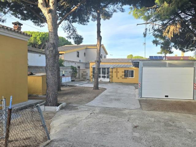 Chalet, Chiclana de la Frontera