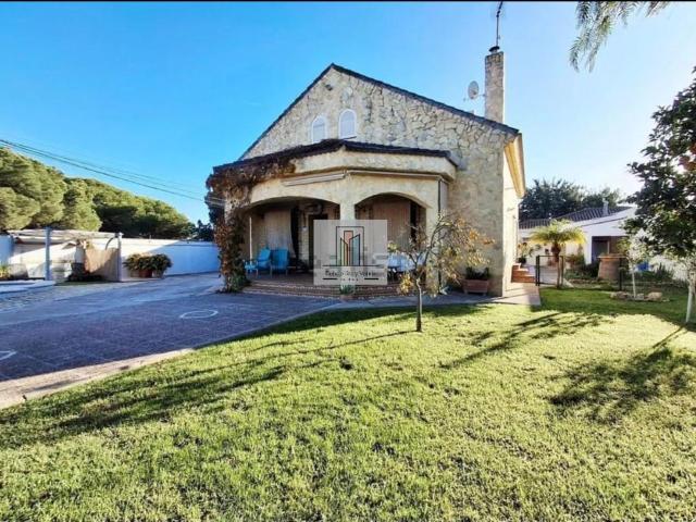 Chalet, Chiclana de la Frontera