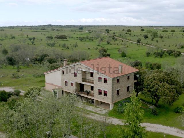 Chalet, Cipérez