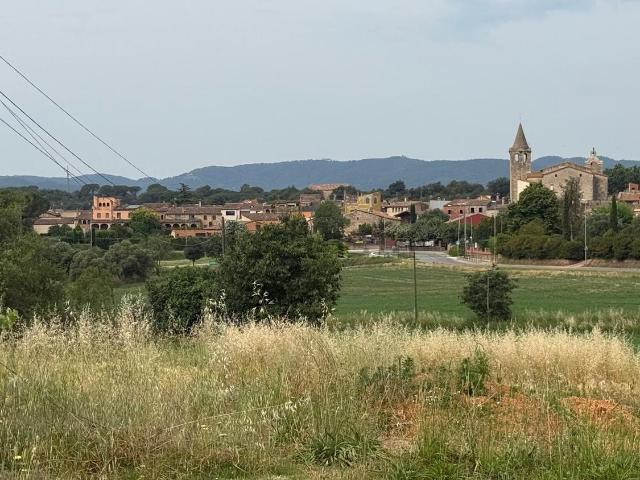 Chalet, Cruílles, Monells i Sant Sadurni de l&apos Heura