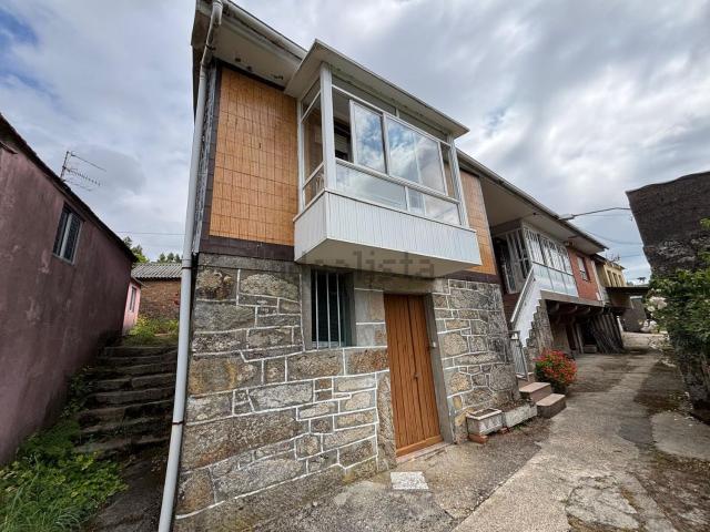 Chalet, Crecente