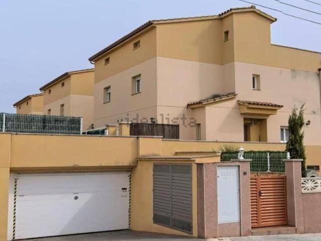 Chalet, Creixell