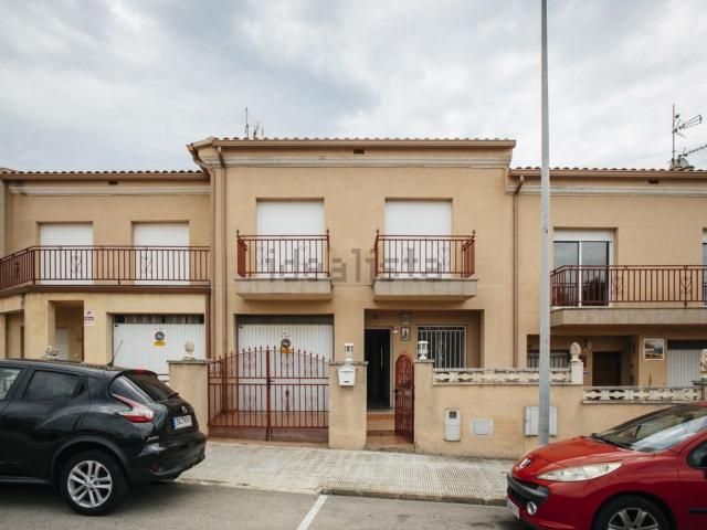 Chalet, Creixell