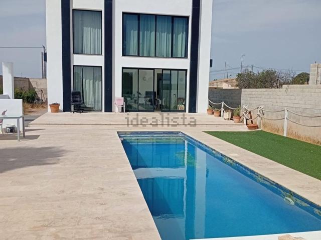 Chalet, Crevillente