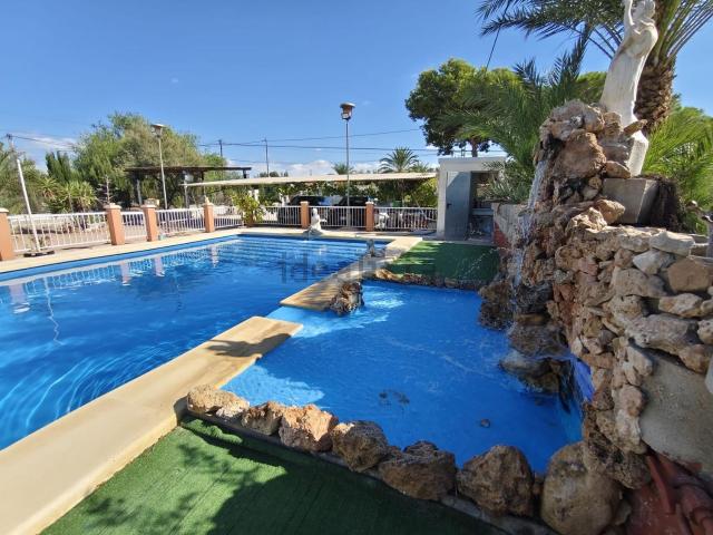 Chalet, Crevillente