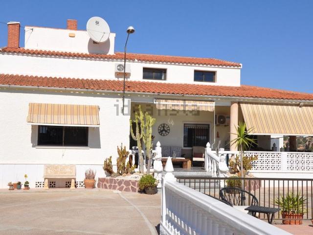 Chalet, Crevillente