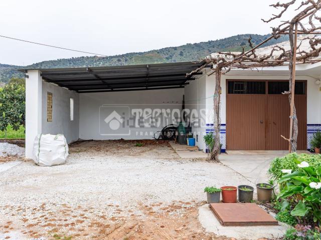 Chalet, Cutar
