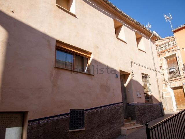 Chalet, Cuatretondeta